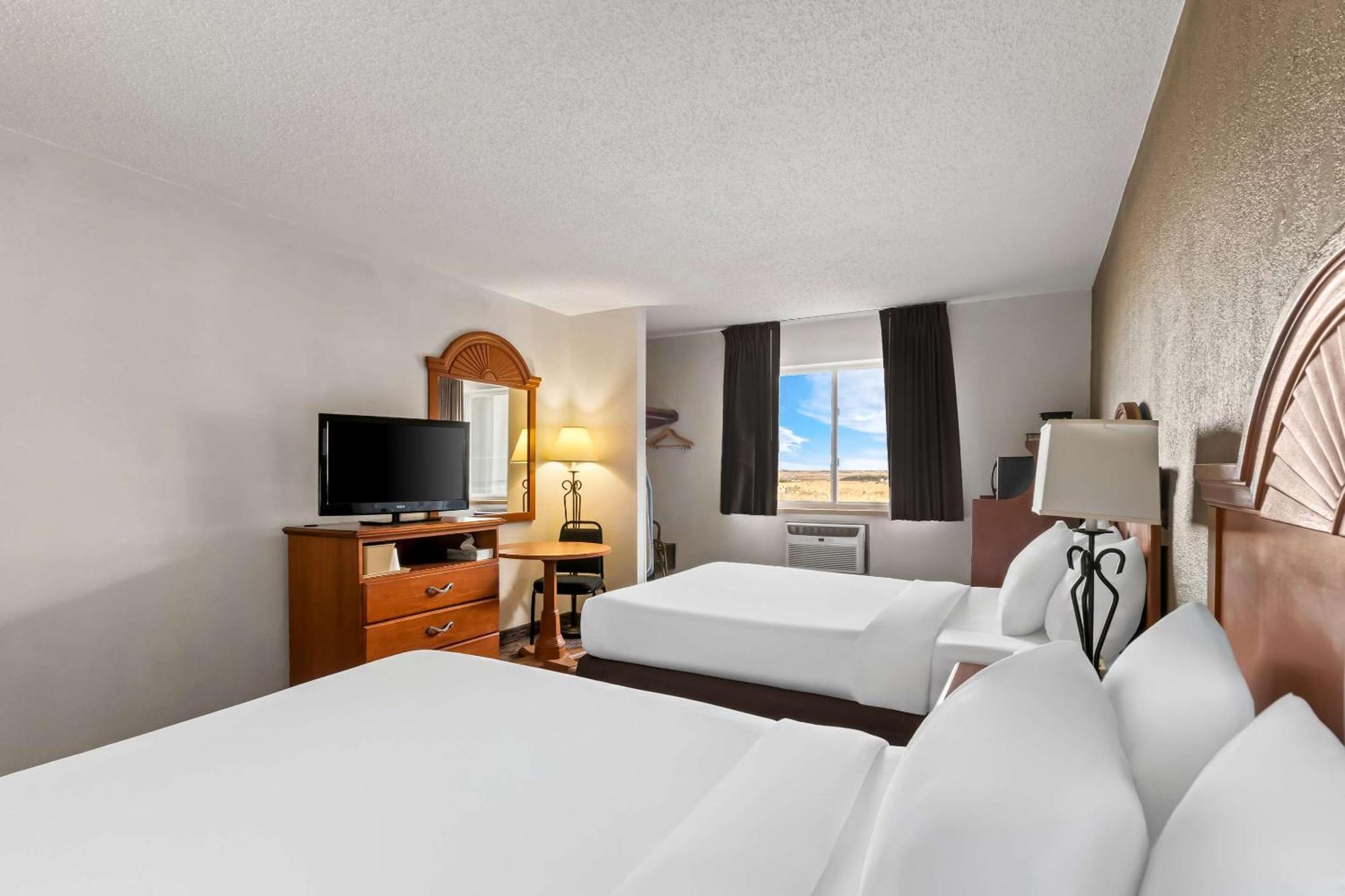Quality I-80 Mini-hôtel 2*